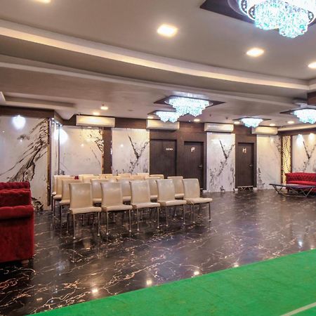 Hotel Orion Crystal 加尔各答 外观 照片