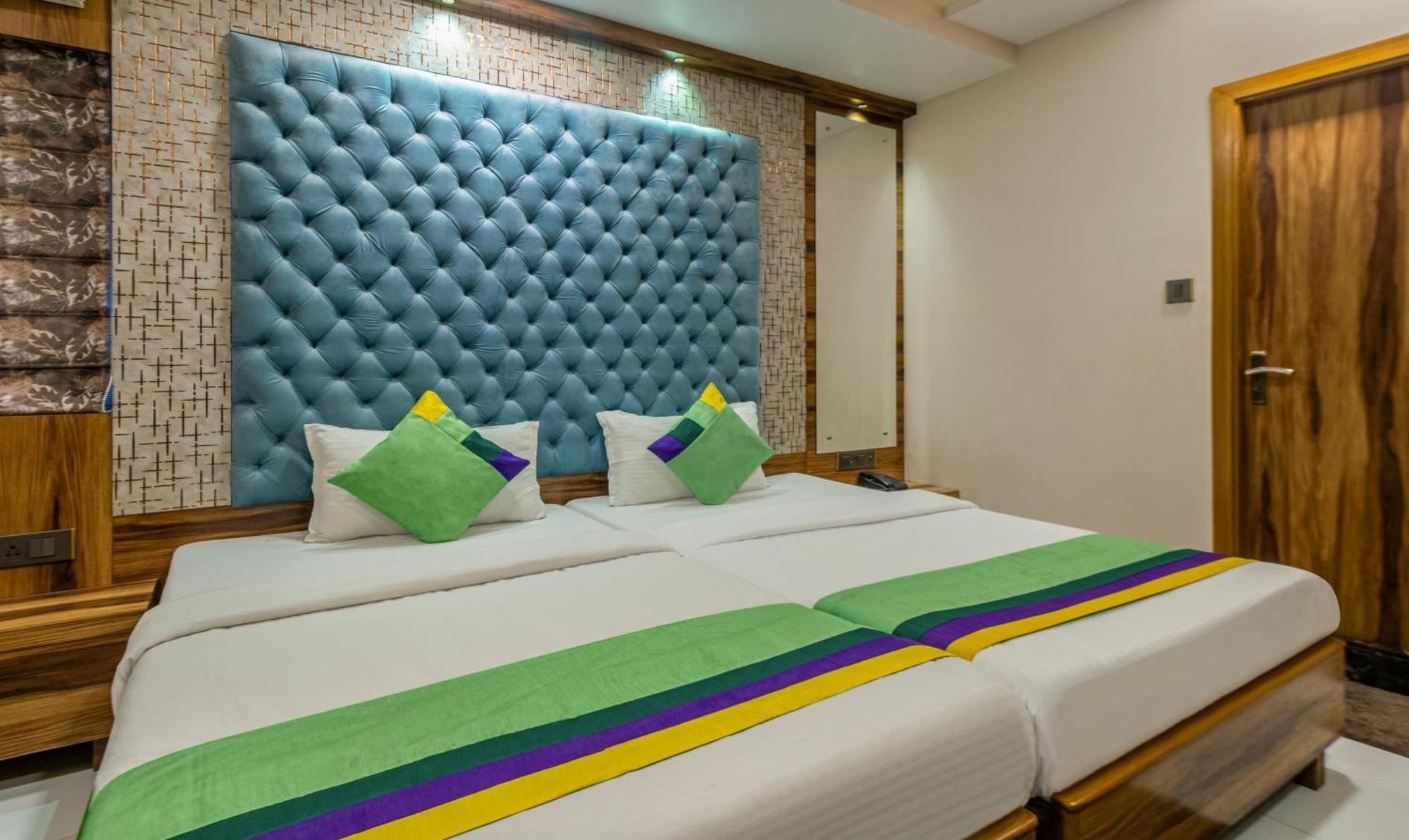 Hotel Orion Crystal 加尔各答 外观 照片