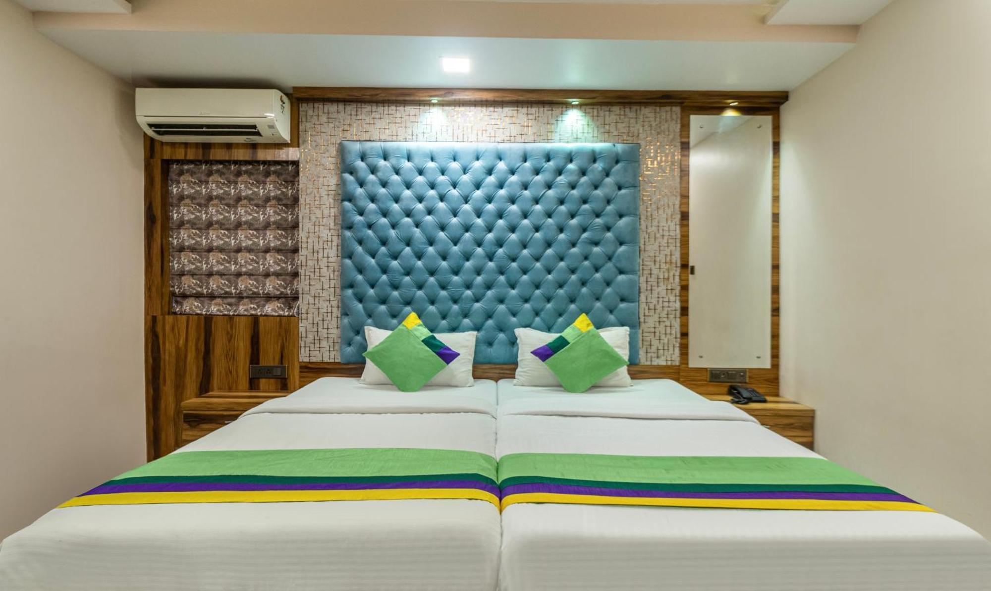 Hotel Orion Crystal 加尔各答 外观 照片