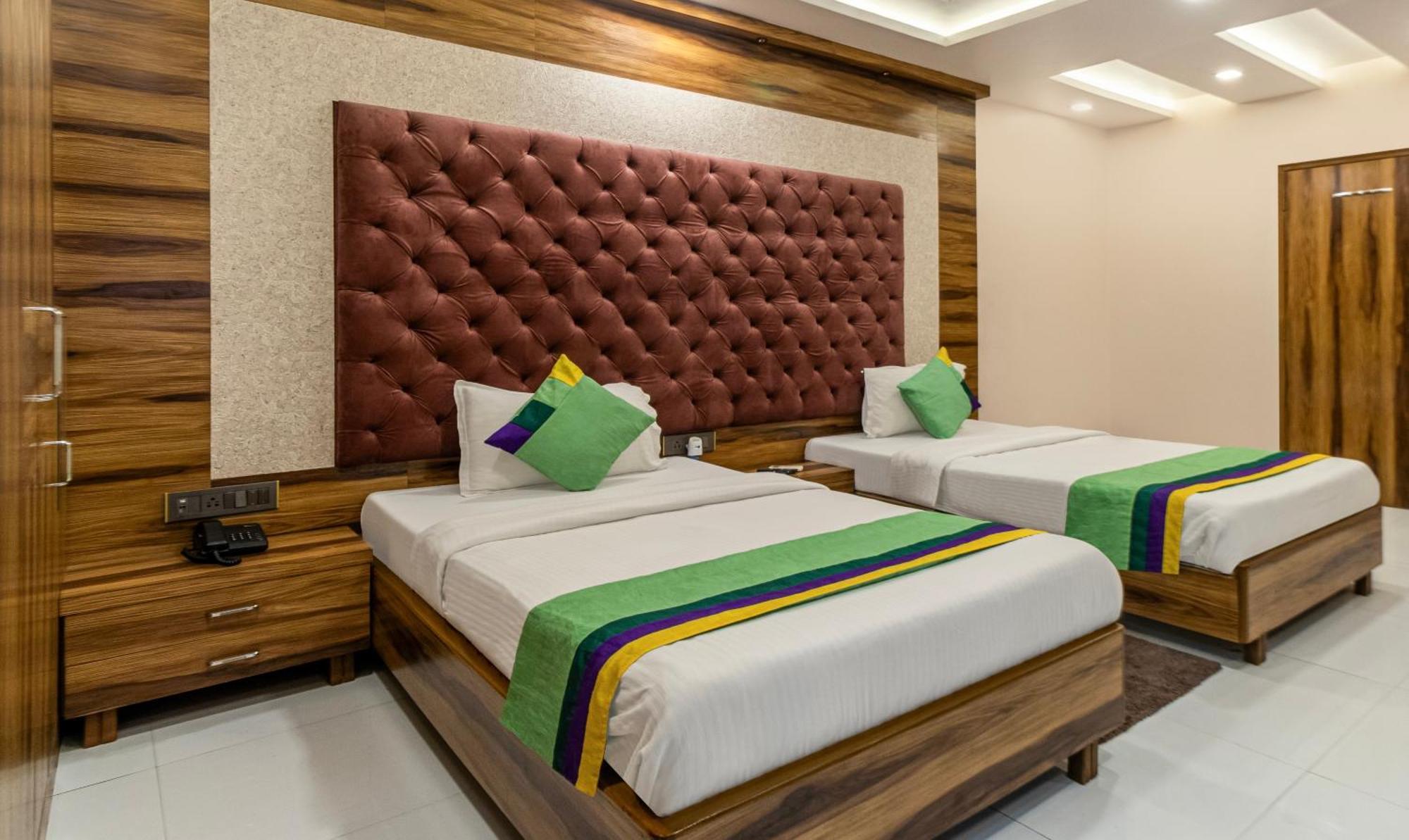 Hotel Orion Crystal 加尔各答 外观 照片