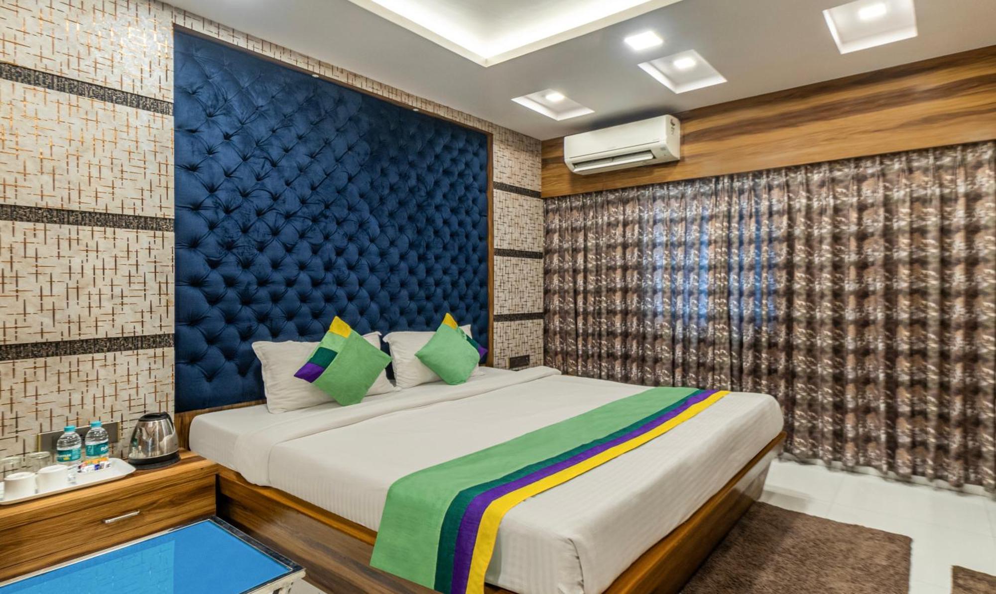 Hotel Orion Crystal 加尔各答 外观 照片