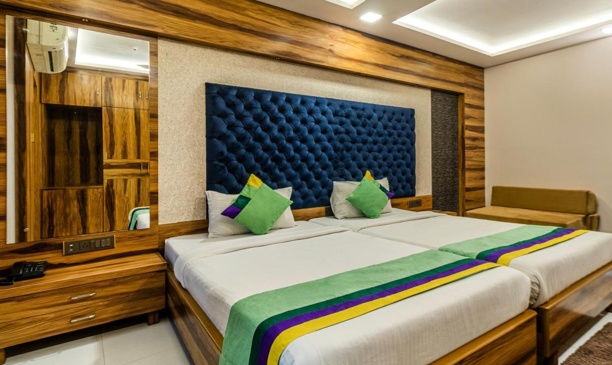 Hotel Orion Crystal 加尔各答 外观 照片